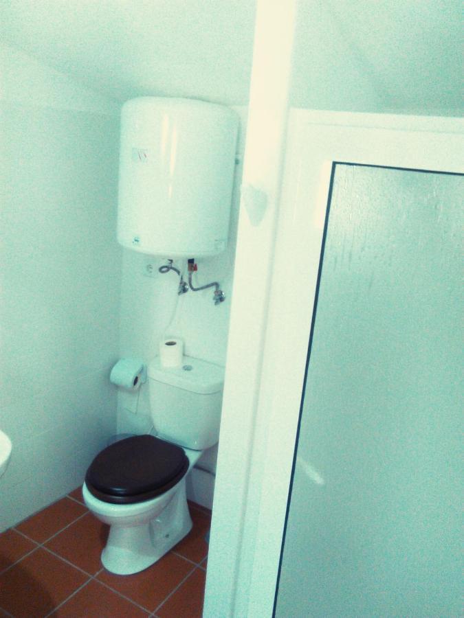 Palheiros Da Ribeira Guest House Pracana Cimeira ภายนอก รูปภาพ